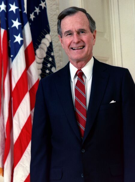 prezydent Stanów Zjednoczonych
w l. 1989–1993,
HO Krakowa w 1994 r.
