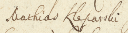 Z księgi grodzkiej krakowskiej obejmującej lata 1647–1648: fragment wpisu z 1647 roku stanowiącego oblatę aktu wydanego
przez Władysława IV Wazę w Warszawie w 1646 roku potwierdzenia statutu cechu kleparskich kowali i ślusarzy,
z przywołaniem zatwierdzenia tego statutu z roku 1490 przez rajców kleparskich, z Maciejem Kleparskim w składzie –
zbliżenie zapisu imienia (Archiwum Narodowe w Krakowie, sygn. CCR 74, s. 1492)
