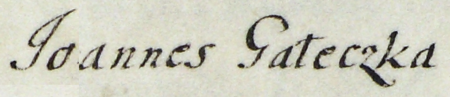 Z urzędowego spisu rajców obejmującego lata 1363–1802 fragment strony 39 z wpisem z 1706 roku
o wyborze do rady po śmierci Kazimierza Głuchowskiego (nr 576) nowego rajcy Jana Gałeczki,
męża, jak zapisano, „wspaniałych cnót i nieposzlakowanej opinii, z nadzieją wszystkich, że w swej pracy
dla publicznego dobra będzie naśladował swoich poprzedników” – oraz powiększenie zapisu imienia
(Archiwum Państwowe w Krakowie, sygn. rkps 1477, s. 39)