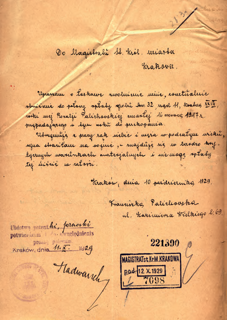 Z akt cmentarzy krakowskich wniosek o zwolnienie od opłaty lub zniżkę,
poparty przez komisarza Alfreda Radwanka
(Archiwum Narodowe w Krakowie, sygn. Cm 408, s. 5)