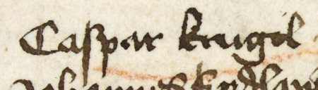 Z księgi ławniczej obejmującej lata 1408–1416 strony 56–57 z wpisem z 7 stycznia 1412 roku, stwierdzającym,
że rajcy starzy pod przewodnictwem burmistrza Kacpra Krugila w imieniu całej rady przyznali rajcy Jerzemu Arnsbergowi
starszemu (nr 123) kwotę pieniężną z podatku gruntowego z kramów masarskich i szklarskich, w związku ze sprawowaniem
opieki nad dziećmi i wnukami Mateusza Arnsberga i jego żony Doroty – oraz powiększenie zapisu imienia
(Archiwum Państwowe w Krakowie, sygn. rkps 4, s. 56–57)