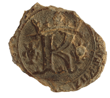 Dokument wydany w 1414 roku w Kazimierzu, w którym ławnicy miejscy, z Zygmuntem z Namysłowa w składzie,
stwierdzili, że Haml, zakonnik klasztoru św. Katarzyny, z matką swoją Anną odstąpili dom położony przy Psim Rynku
Mikołajowi Kromerowi, mieszczaninowi krakowskiemu; przy dokumencie na pasku pergaminowym pieczęć ławnicza kazimierska
wyciśnięta w czarnym wosku – oraz zbliżenie pieczęci i zapisu imienia
(Archiwum Narodowe w Krakowie, sygn. perg. 156)