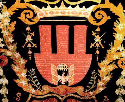 (600) XVII/XVIII w. – herb miasta na antepedium ołtarza św. św. Judy Szymona
i Judy Tadeusza, usytuowanego w Bazylice Mariackiej naprzeciwko stalli radzieckich,
co tłumaczy lokalizację herbu (udostępnione przez Bazylikę Mariacką)